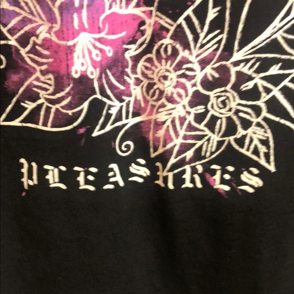 Eleven Paris “Guilty Pleasures” Tee with Geometric Design - Picture 5 of 8